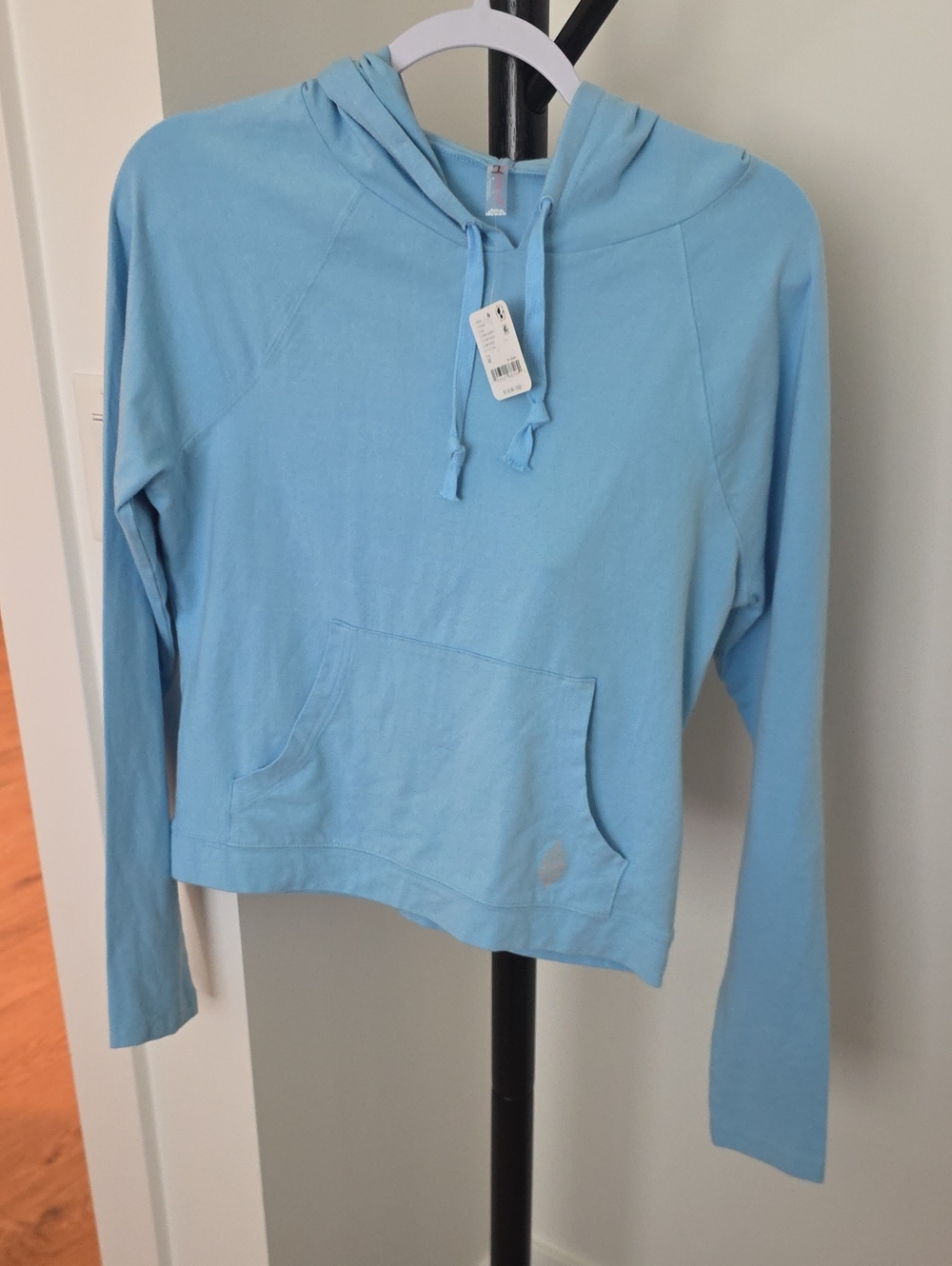 NWT Free People MOVEMENT Light Weight Hoodie. Size Medium  Retail $118 Usd